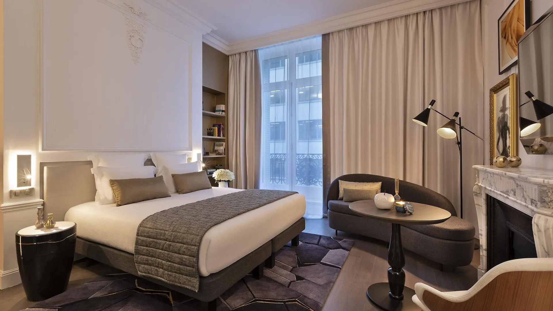 Hotel La Clef Champs-elysees By The Crest Collection Parijs