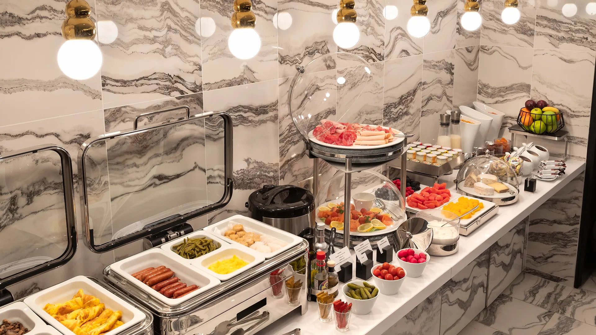 Hotel La Clef Champs-elysees By The Crest Collection 5*