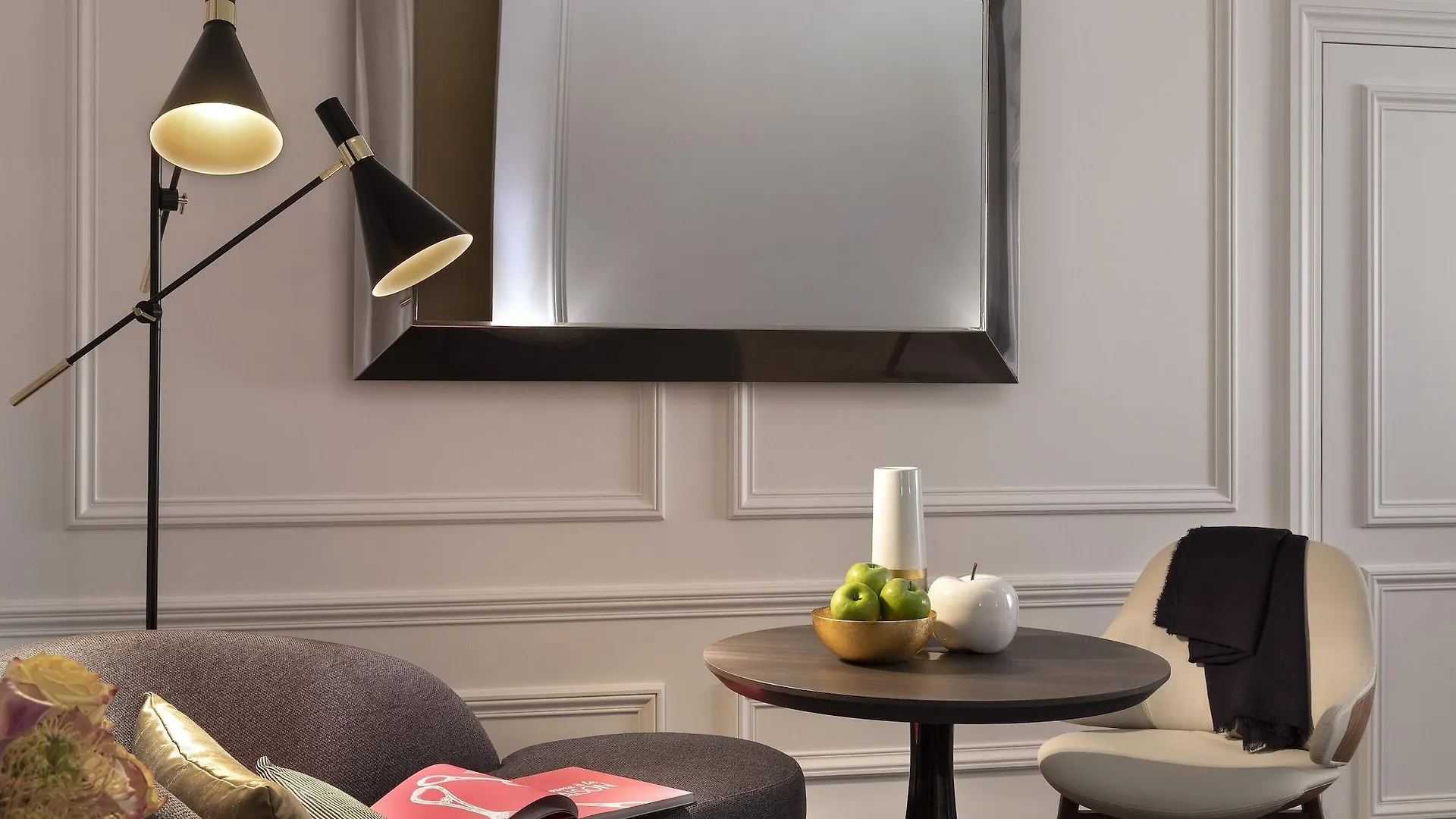 Hotel La Clef Champs-elysees By The Crest Collection Paris