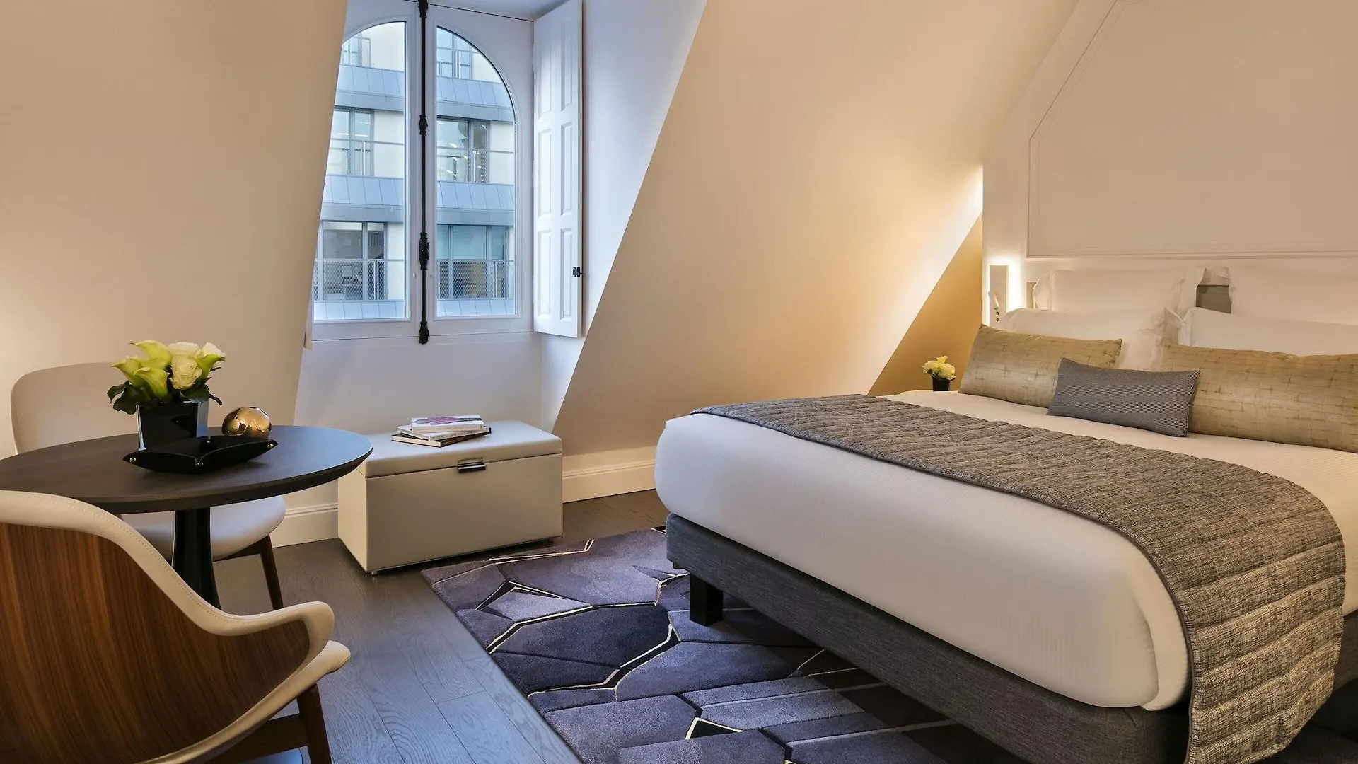 Hotel La Clef Champs-elysees By The Crest Collection Paris