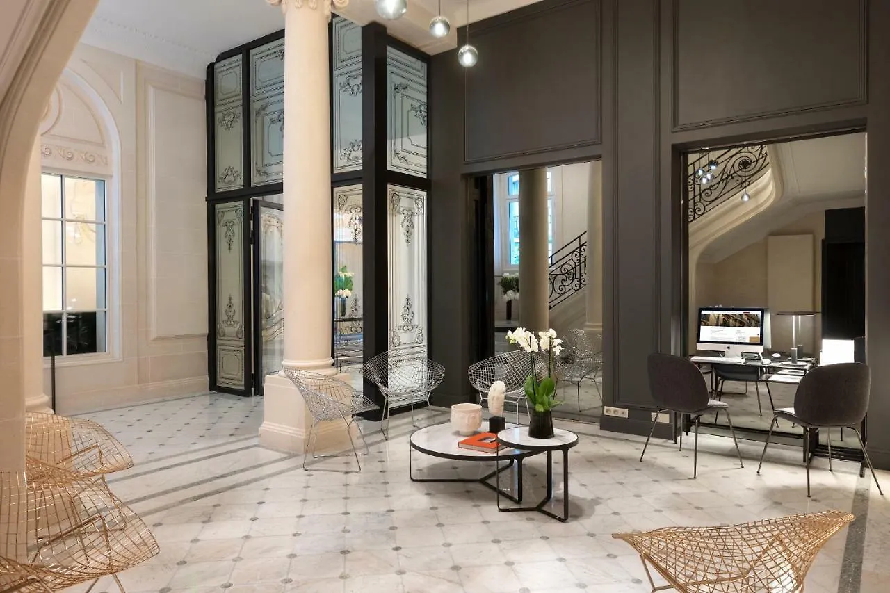 La Clef Champs-elysees By The Crest Collection Hotel