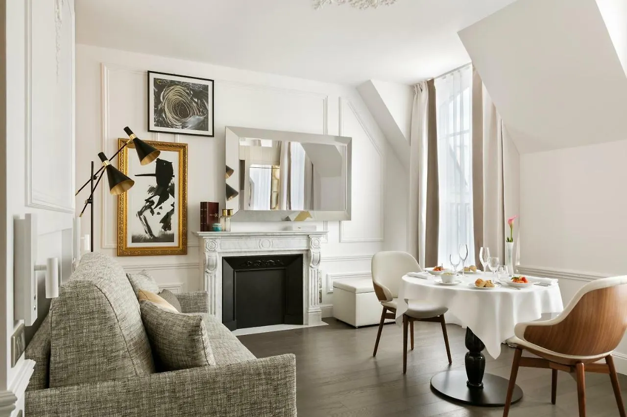 La Clef Champs-elysees By The Crest Collection Hotel Paris