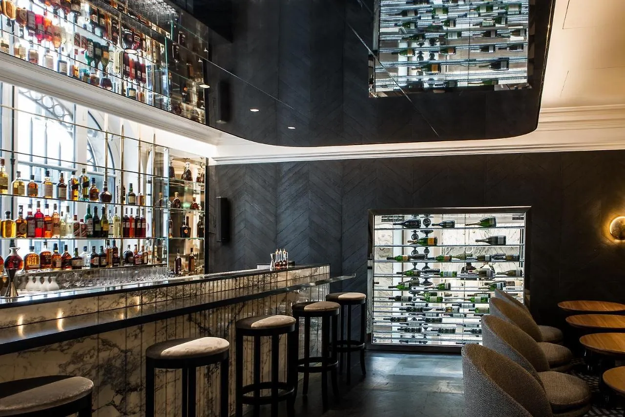 La Clef Champs-elysees By The Crest Collection Hotel